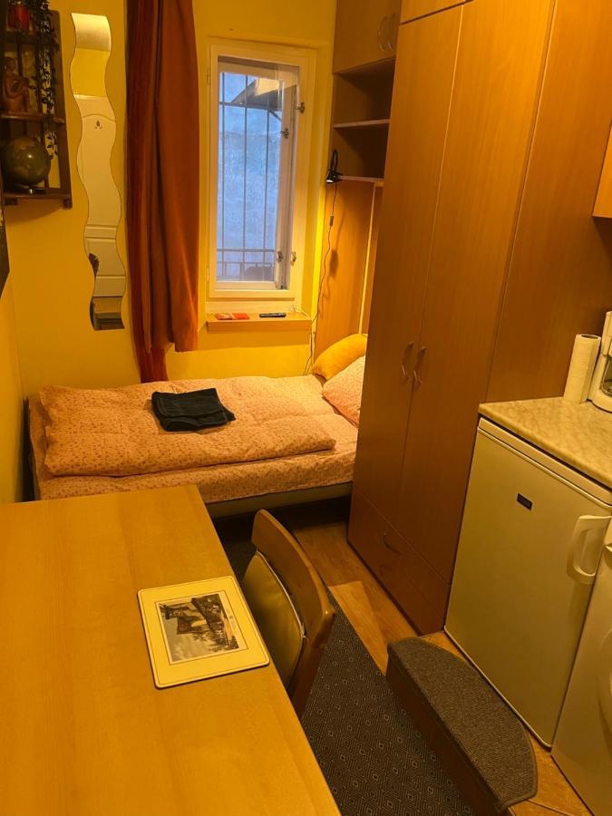 Tiny Private Apartment In Central Buda. 布达佩斯 外观 照片